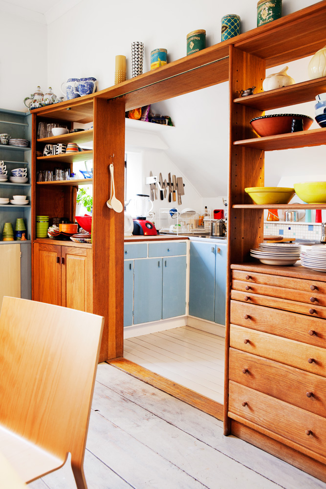 Wood-shelves