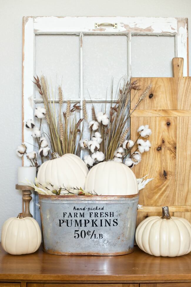 01d-farmhouse-fall-decorating-ideas-homebnc-v3