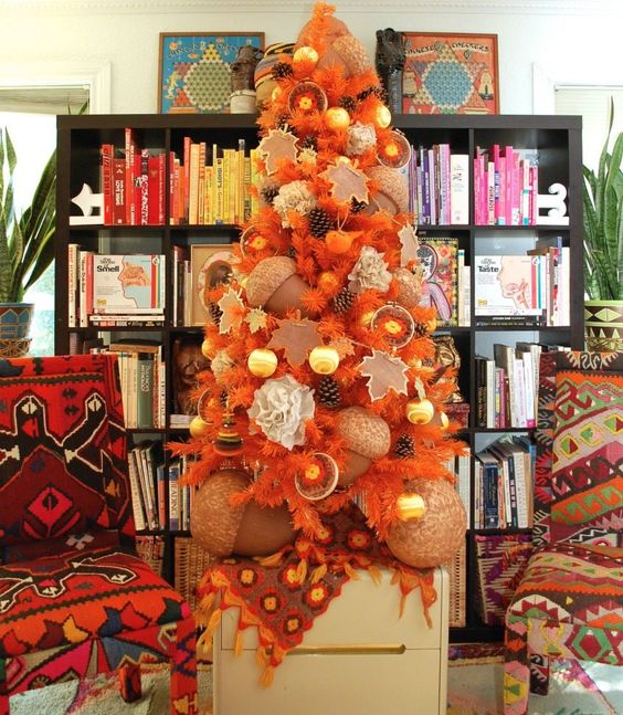 04-a-beautiful-fall-tree-in-orange-with-pinecones-citrus-oversized-acorns-and-ornaments-is-very-unusual