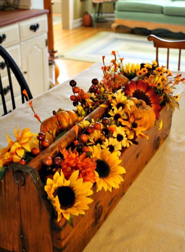 09-farmhouse-fall-decorating-ideas-homebnc