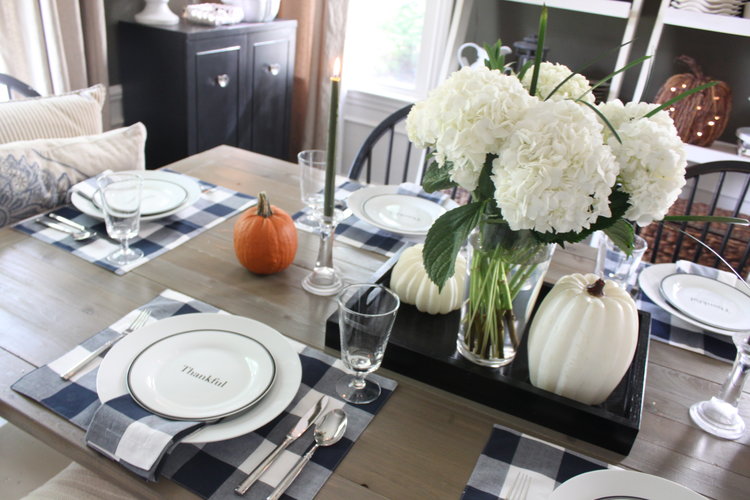 1-fall-dining-room-ideas-the-fat-hydrangea
