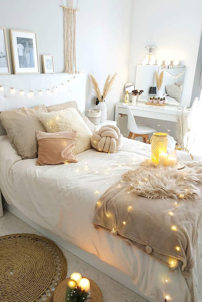 1-bedroom-string-lights-decor-ideas-rug-pillows-boho-white-colors