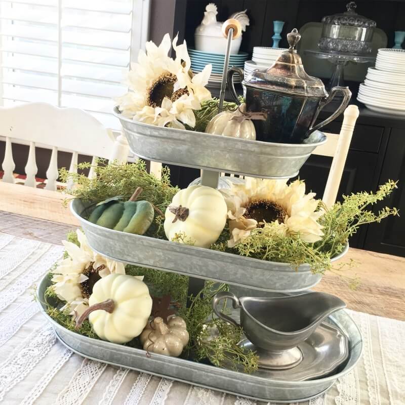 10-farmhouse-fall-decorating-ideas-homebnc
