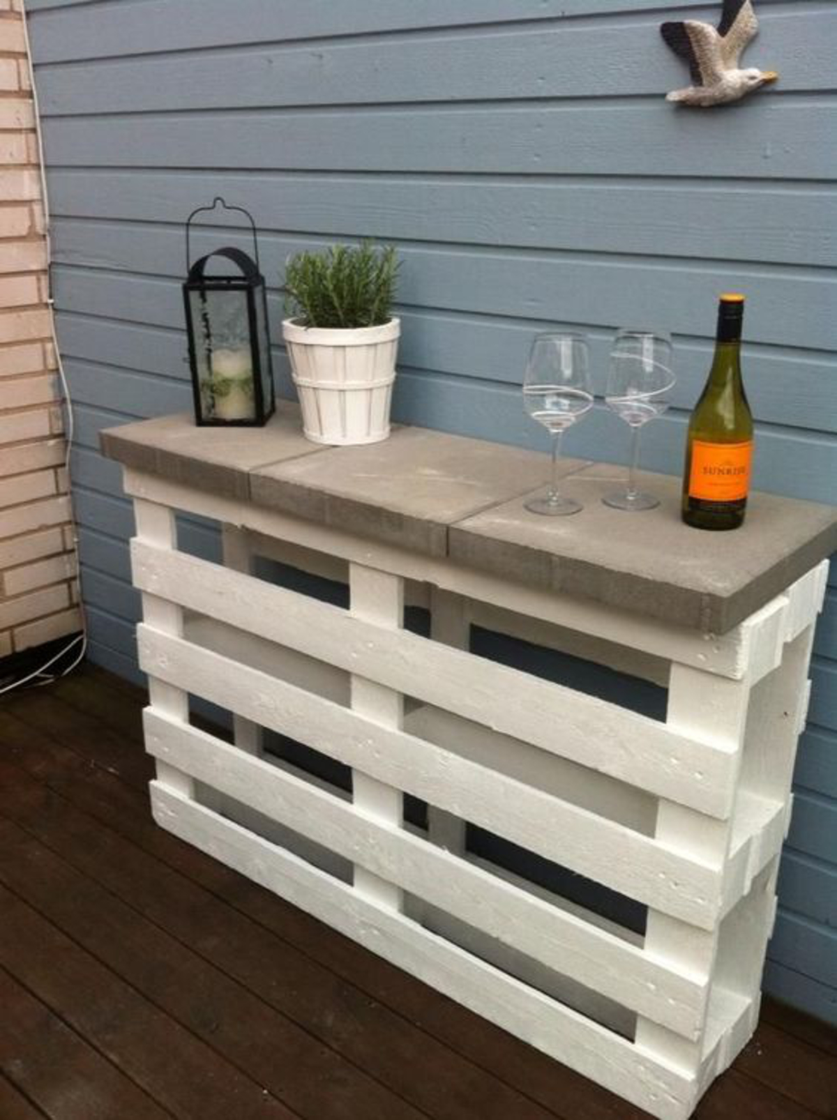 13-diy-patio-decoration-ideas-homebnc