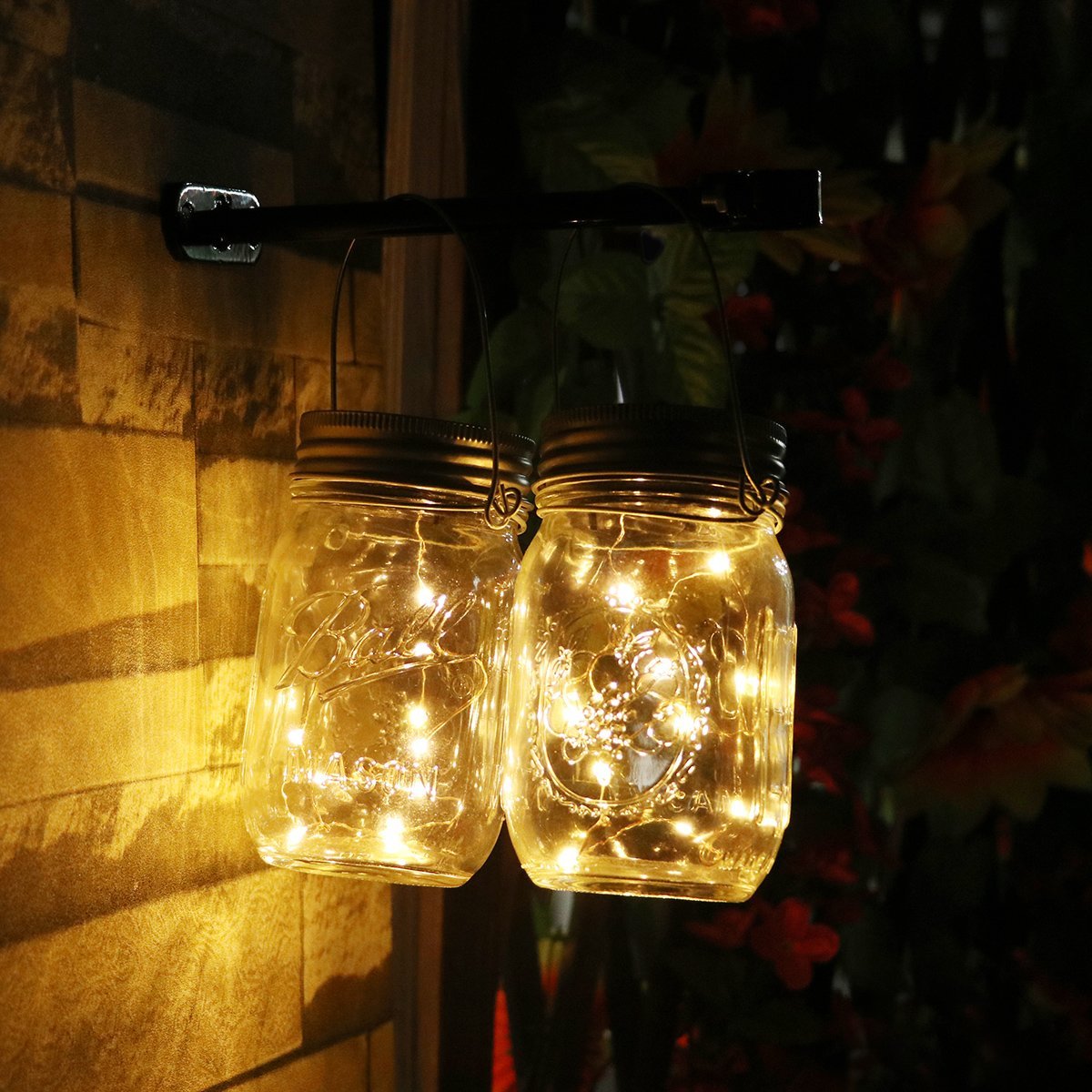14-outside-christmas-light-ideas-homebnc