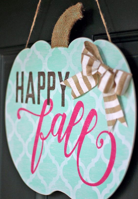 16-shabby-chic-pumpkin-shaped-fall-sign