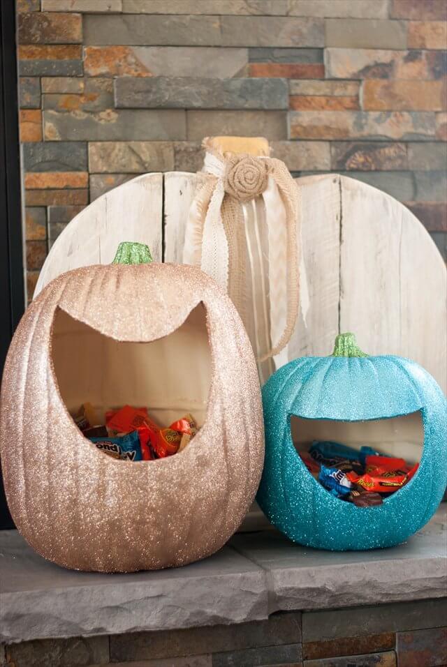 2-pumpkin-candy-holder