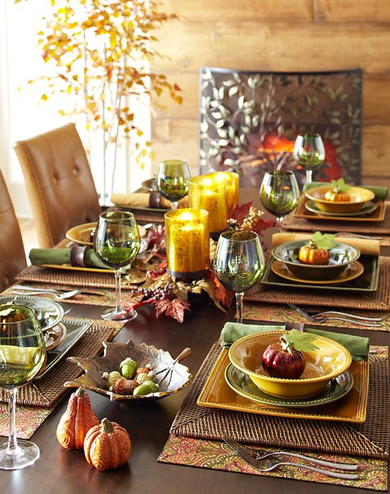22-fall-colored-tablescape-in-warm-shades-with-faux-pumpkins