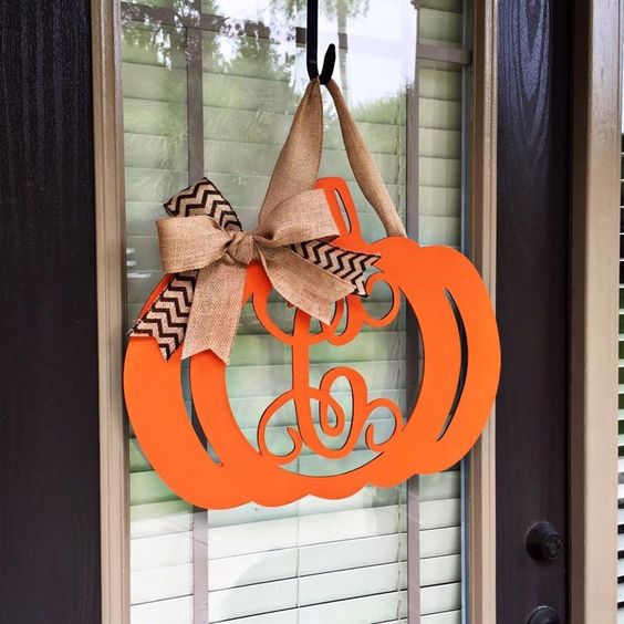 22-monogram-pumpkin-door-hanger