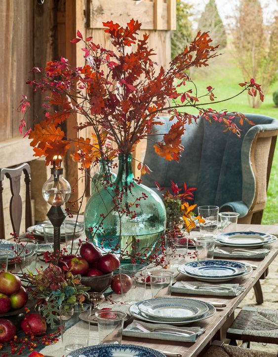 26-fall-leaves-apples-berries-for-decor-chinoiserie