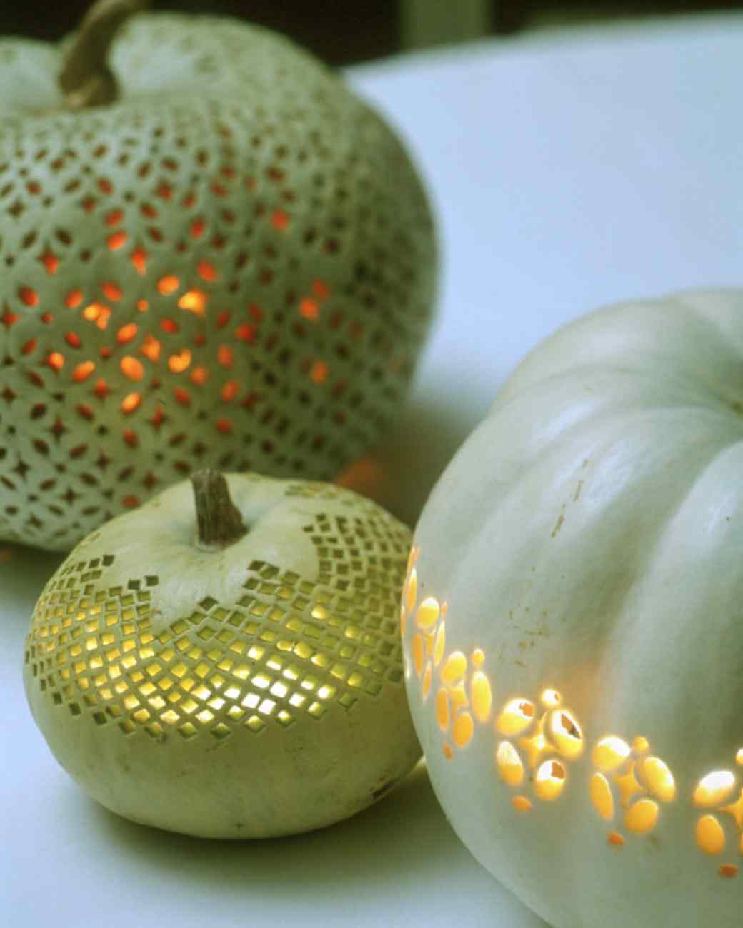 27-pumpkin-carving-ideas-homebnc