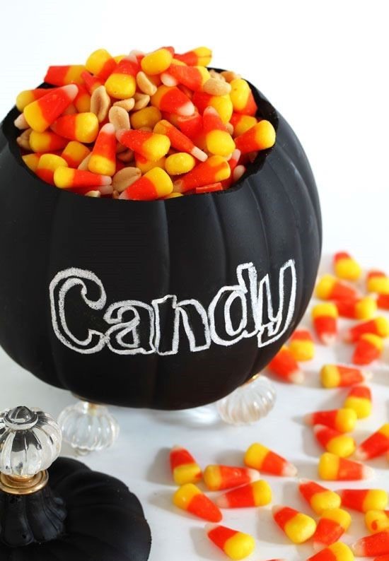 3-1476895997-foam-pumpkin-carving-ideas-candy-jar-on-feet-made-from-cabinet-knobs-thumb