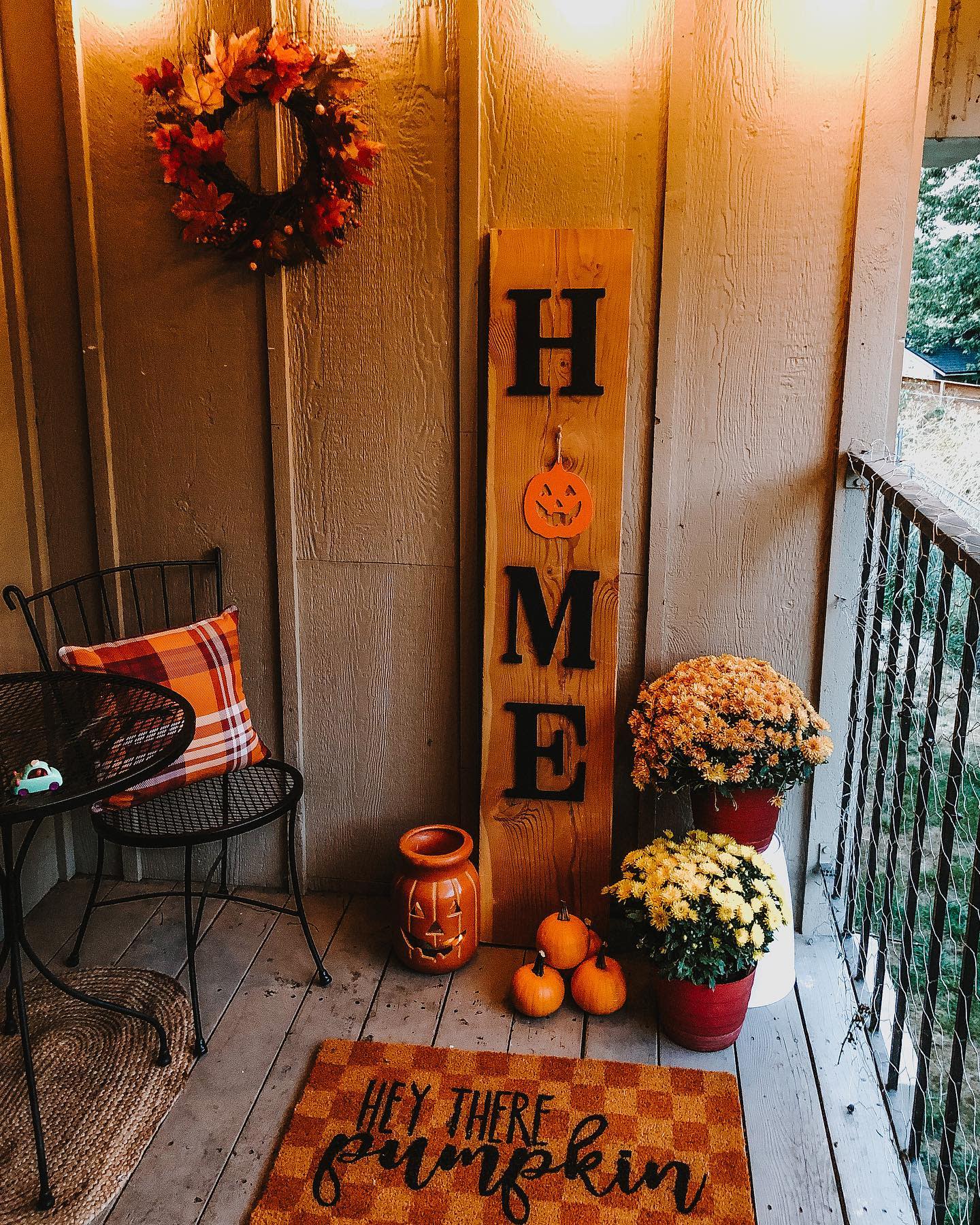 Apartment-small-balcony-ideas-lucycortezv