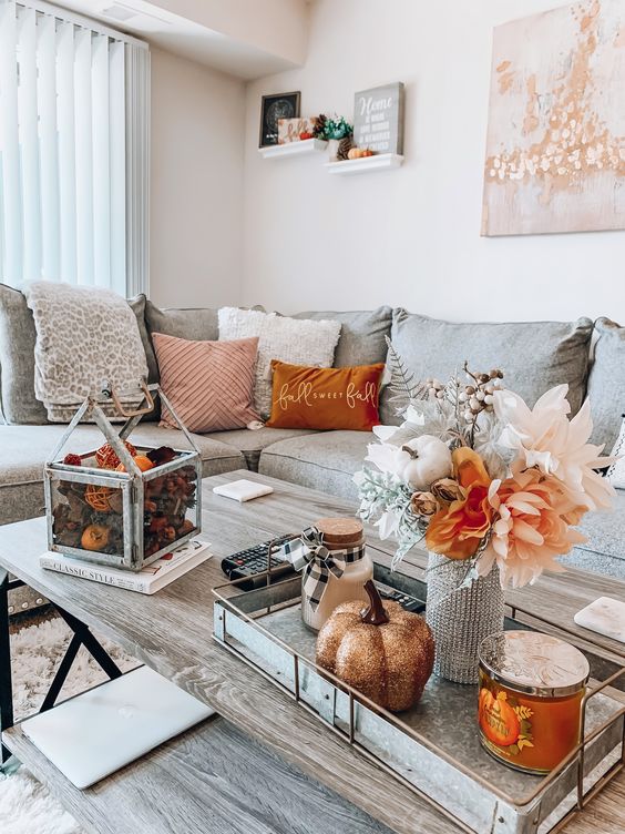 Autumn-decorating-ideas-for-your-living-room-coffee-table-5