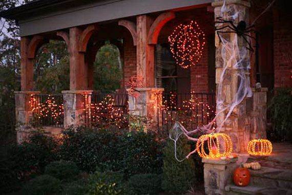 Cute-and-cozy-rustic-fall-and-halloween-décor-ideas-56