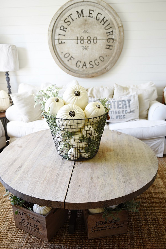 Farmhouse-fall-decor-ideas.-liz-marie-blog