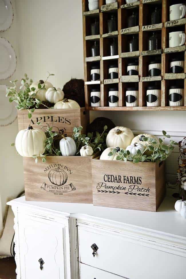 Farmhouse-fall-decorating-ideas-29-1-kindesign