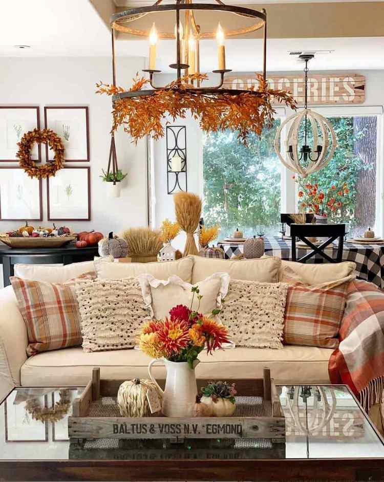 Farmhouse-fall-decor-ideas-living-room-interior