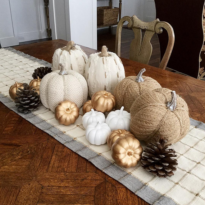 Neutral-pumpkin-centerpiece.-i_heart_home_design-via-instagram