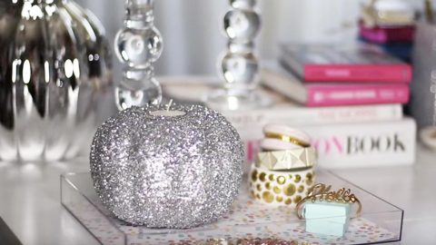Pumpkin-candle-holder-for-wedding
