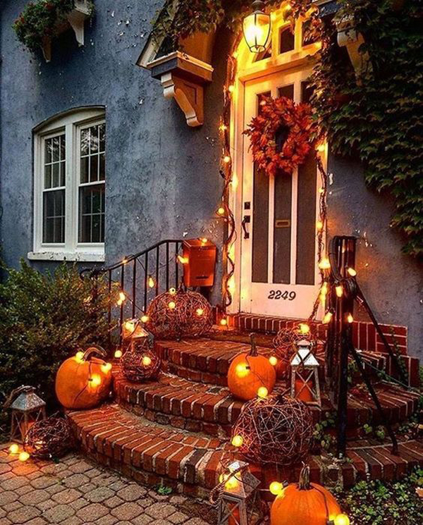 Awesome-fall-lights-for-front-door