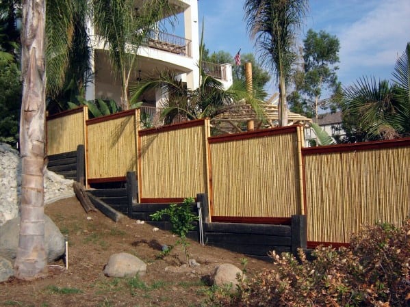 Backyard-hill-slope-designs-bamboo-fence