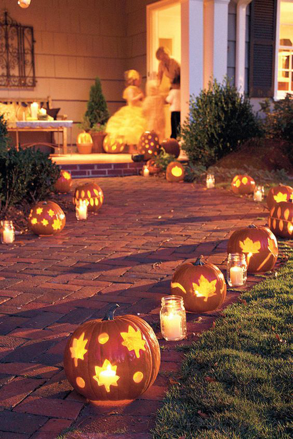 Beautiful-diy-outdoor-pumkin-lights-for-halloween-1