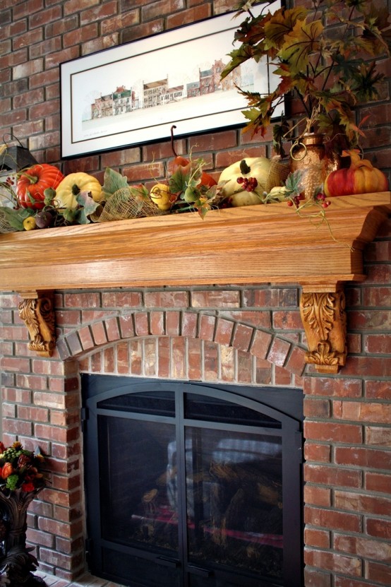 Beautiful-fall-mantel-decor-ideas-16-554x831-1