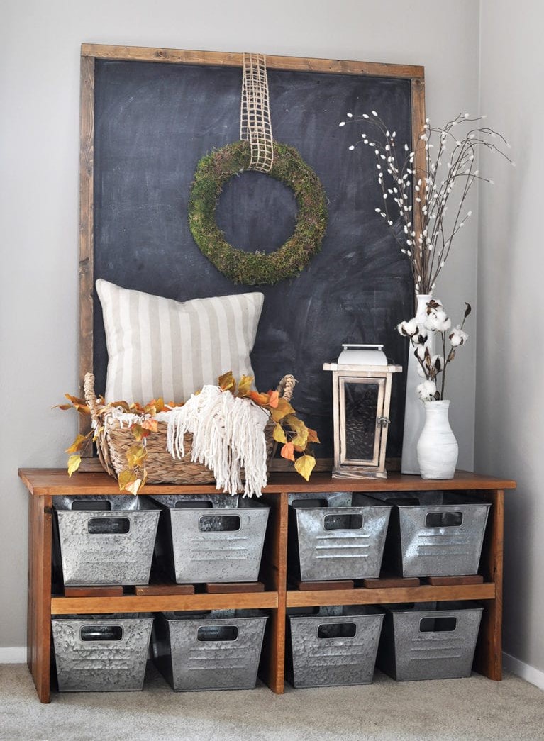 Cherished-bliss-fall-farmhouse-style-entryway-min