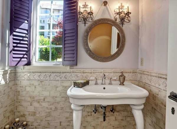 Console-sink