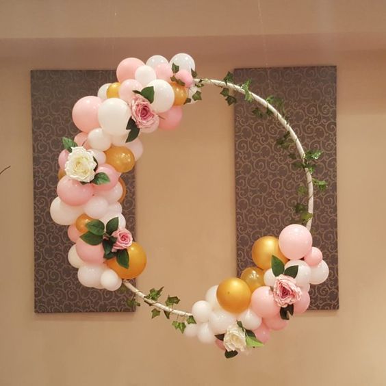Diy-floral-balloon-hoop-decoration