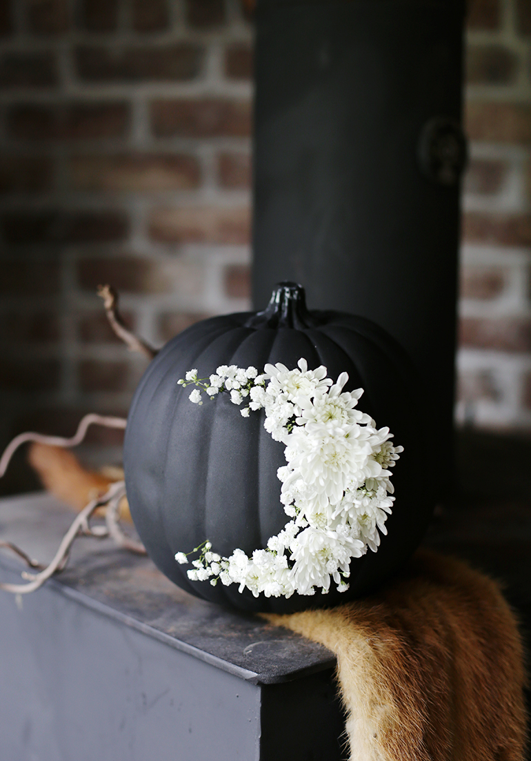 Diy-floral-pumpkins-for-fall-and-halloween-1-1