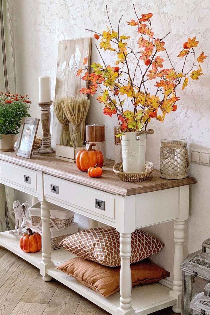 Fall-decorations-ideas-indoor-pumpkin-leaves-flowers-683x1024-1