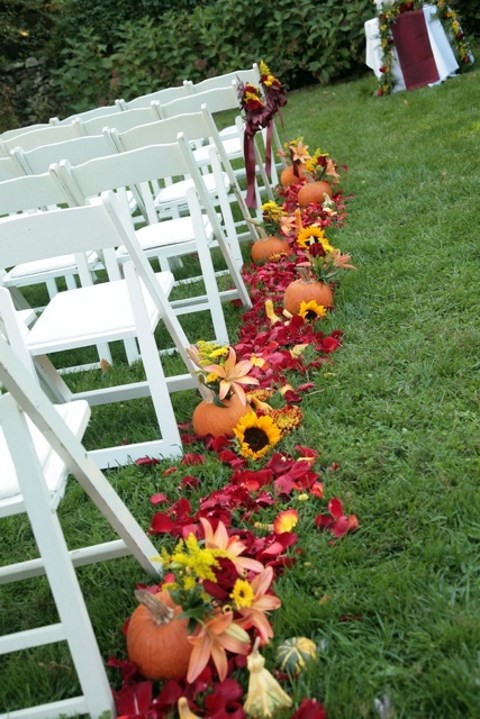Fall_wedding_aisle_28