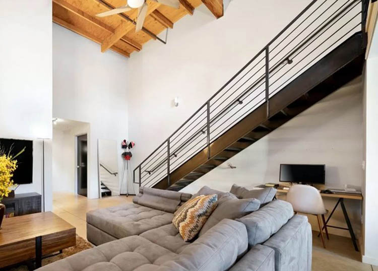 Office-nook-under-stairs