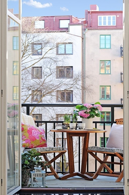 Small-balcony-design-ideas-39