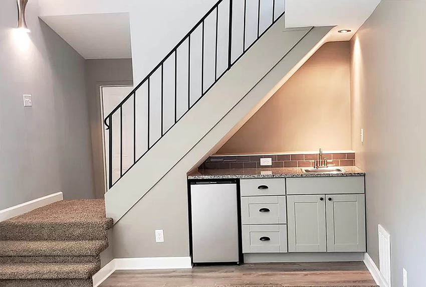Small-kitchen-under-staircase