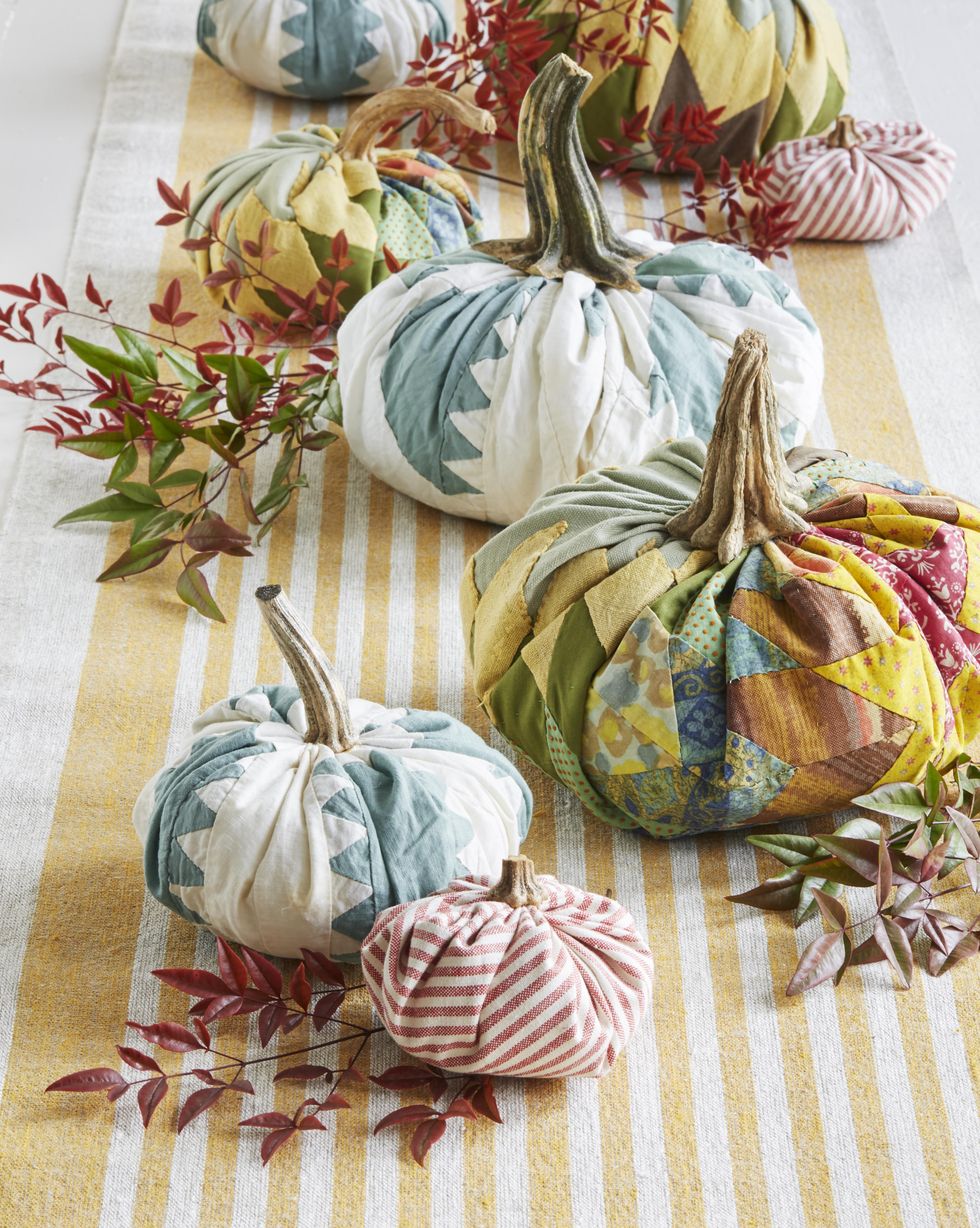 Vintage-quilt-pumpkins-1626731973