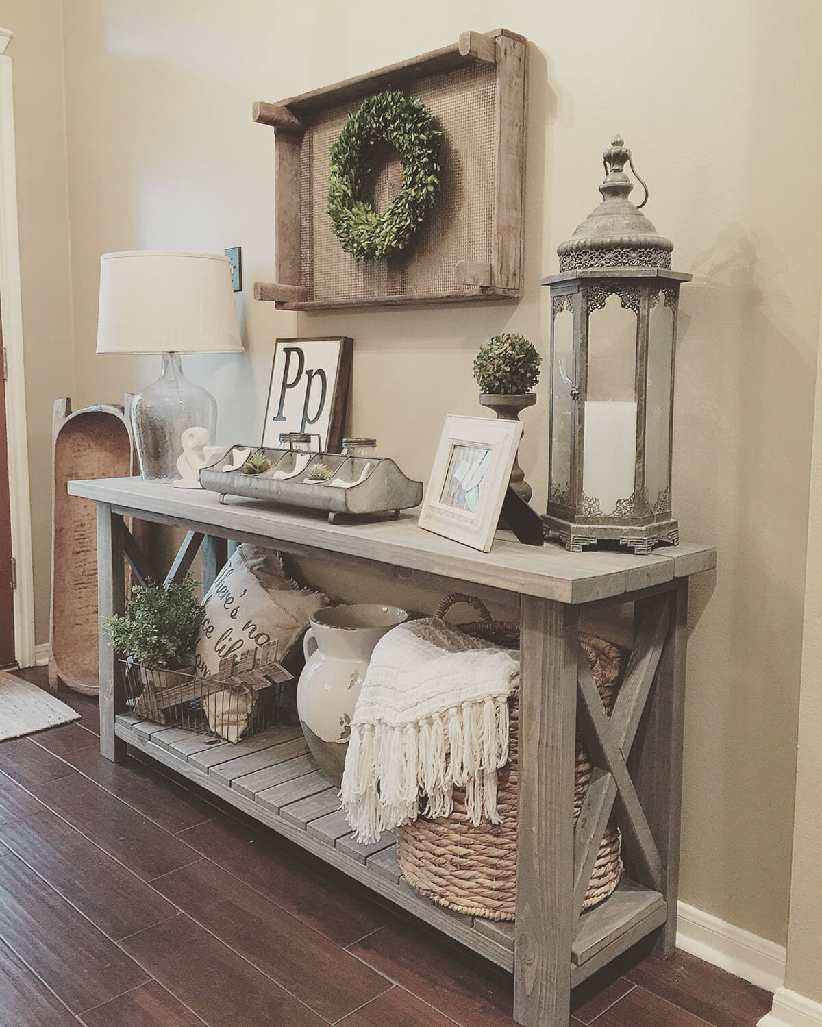 01f-entry-table-ideas-homebnc-v5