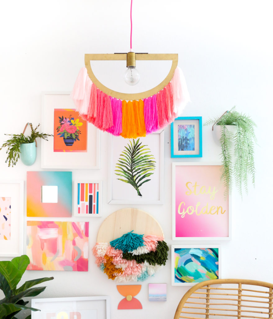 1-diy-yarn-fringe-pendant-light-2