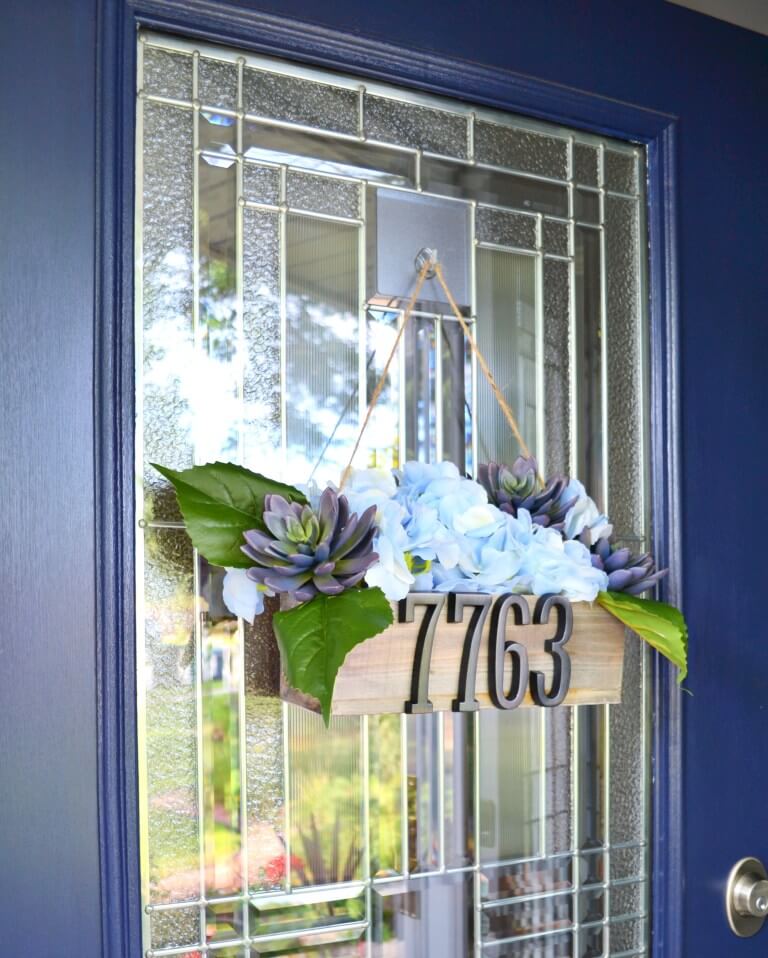 10e-best-diy-wood-craft-projects-ideas-homebnc-v4