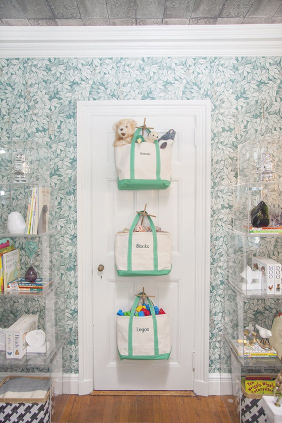 12-fabric-bags-attached-to-the-door-for-storing-everything-your-ki-needs