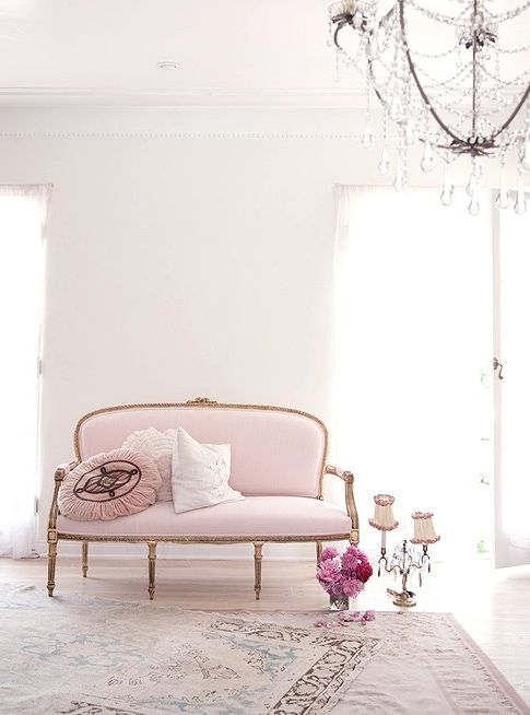 15-vintage-light-pink-sofa-on-gilded-legs-and-with-an-oval-shaped-back
