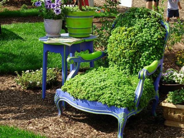 15f-creative-garden-container-ideas-homebnc-v5-300x225@2x