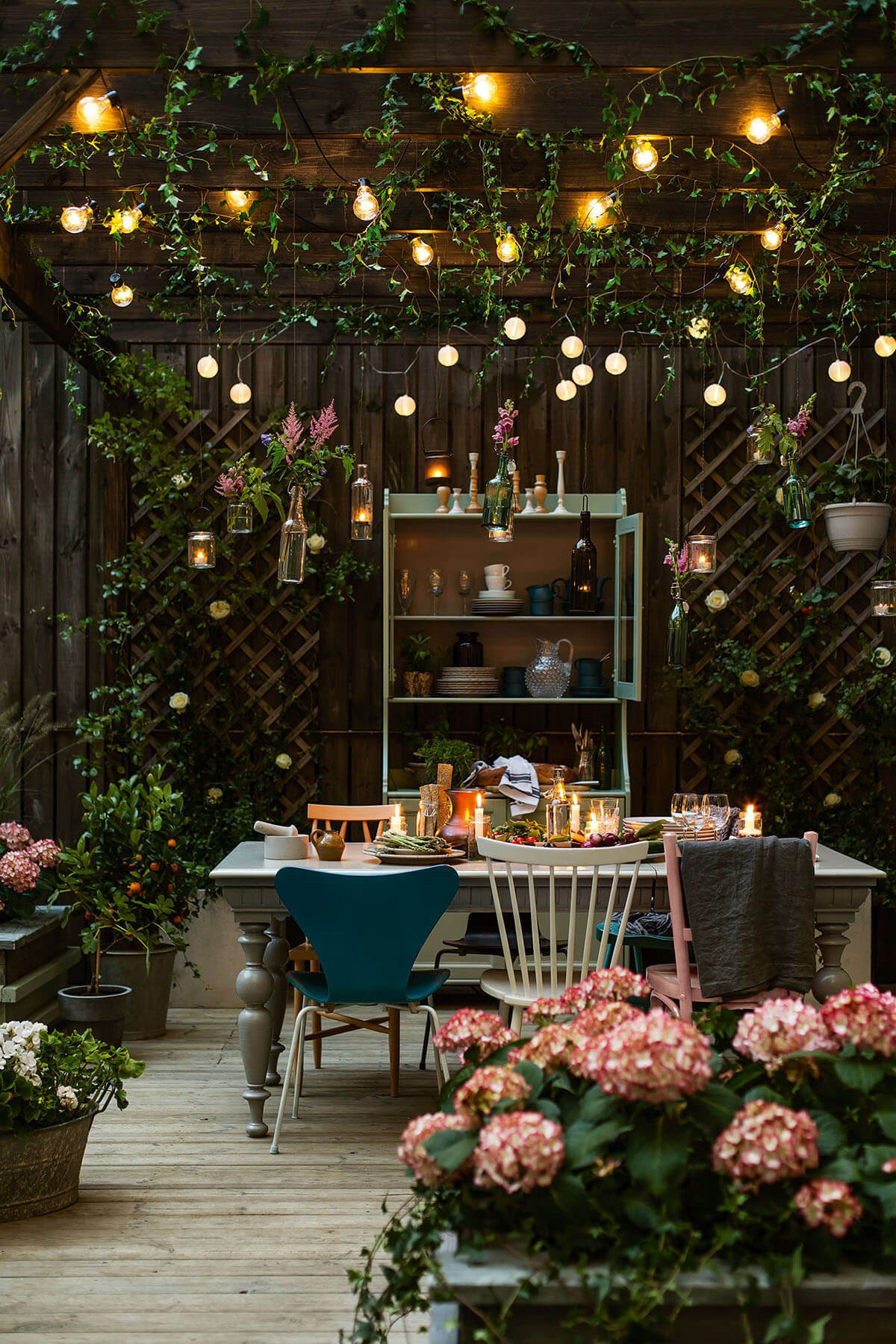 19-backyard-lighting-ideas-homebnc
