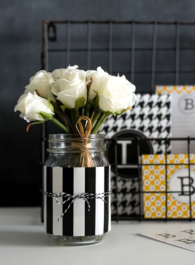 34-mason-jar-desk-organizer