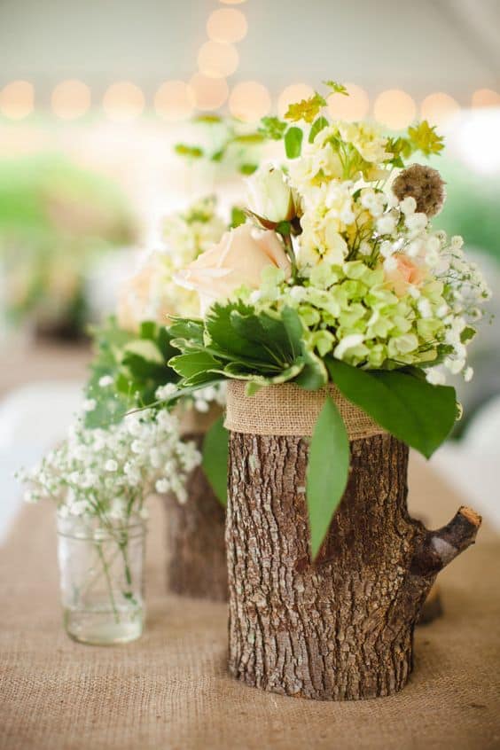 Add-glamour-and-rustic-vibe-with-tree-stump-vases-homesthetics-15