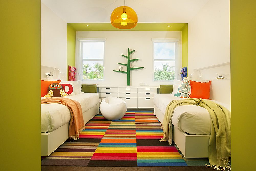 Bright-and-cheerful-kids-room-with-twin-beds-seems-super-fun-thanks-to-the-multi-colored-rug
