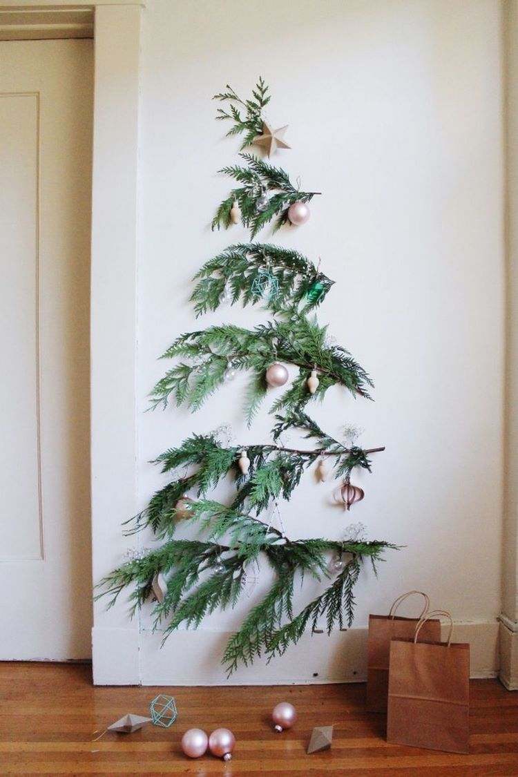 Christmas-decorating-ideas-wall-tree-from-branches