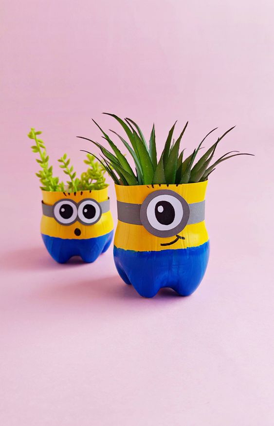 Diy-plastic-bottle-pots-7